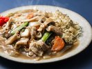 【朝食ビュッフェ】ご当地メニュー「あんかけ焼きそば」小樽のソウルフード