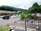 駐輪場>大自然を楽しんだら幸乃湯源泉に立寄りリフレッシュ。