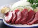 ご夕食一例【鹿刺し】(別注)