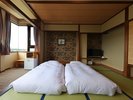 <基本部屋>バス・ウォシュレット付客室【10畳和室】