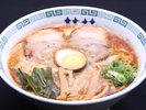 【桂花ラーメン】いまや全国区の人気を誇る熊本ラーメンの超人気店※写真提供:熊本県観光連盟