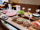 【和洋中バイキング(夕食)】1人前気まぐれ鍋コーナー。自分好みの具材でカスタマイズ!