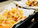 【和洋中バイキング(夕食)】ライブキッチンの季節の天ぷら各種。