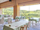 ・【食事会場】広々とした食事会場でビュッフェをお愉しみください
