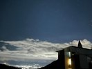 澄んだ夜空に映える善光寺平の夜景