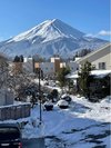 富士山とコテージ