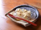 *デザート/お食事の最後に手作りの葛餅をどうぞ。