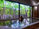 女子大浴場です、温泉にはさまざまな効能がありますが美肌が有名です♪