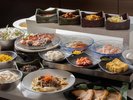 クチコミ高評価の朝食ブッフェ♪毎朝バラエティ豊かなお料理に仕立ててお届けします。