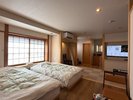 RoomWindow