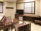 【禁煙トリプルルーム】31.22〜32.82平米