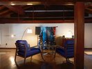 Suite with Aizome�b���̃_�C�i�~�b�N�ȗ���Ղ�2F�x�b�h���[���ɖ~�x�ߑ�����ʓW���������]�l�b�g���[��