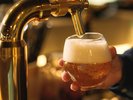 Cafe & Bar�b���E���W���J�t�F&�o�[�ɂ͌������ŏ�������H�㔞���̃N���t�g�r�[����