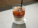 Cafe & Bar�b���E���W���J�t�F&�o�[�Œ񋟂���H�c���Y�哤���g�����\�C�I��