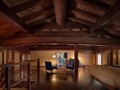 Suite with Aizome�b���̃_�C�i�~�b�N�ȗ���Ղ�2F�x�b�h���[���ɖ~�x�ߑ�����ʓW���������]�l�b�g���[��