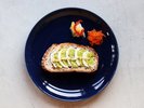 Cafe & Bar�b�ʂ˂����Ƃɂ�ɂ����Ŏd���񂾃A�{�J�h�Ǝ��Ɛ��N���[���`�[�Y�̃^���e�B�[�k�B