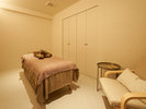 yGXezu SOWAKA-SALON-