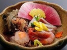 �y�H�̂������z�O��̐V�N�Ȃ��h�g4�퐷��i���j