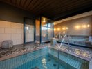 �y�嗁��E�j���z�����ƘI�V���C��������嗁��B�g���g���̓����C���������A�����̓��𖞋i�I�^��