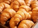 焼き立てクロワッサン