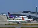 伊丹空港・関西空港ともにアクセス抜群です!O-CATも徒歩圏内です。