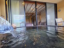 ◆水鏡庵◆ UD ジュニアスイート 露天風呂付洋室客。室付き露天風呂の解放感は最高!