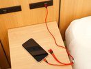 全ての客室に携帯電話充電器を完備しております(各社コネクタ対応)