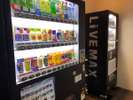 ◆飲料自販機◆アルコール類・ジュース類の自動販売機を設置しております。