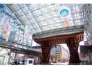 【金沢駅もてなしドーム】☆彡大きな傘をイメージされてます♪「写真提供:金沢市」