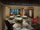 EN LOBBY