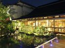 テラス(ダイニング「月の池」隣接)