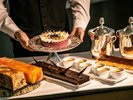 フランス料理 トリアノンの「デザートワゴン」が人気♪