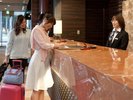 チェックインのお手続き時はお客様とのコミュニケーションの場です。
