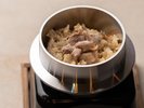 【夕食】旬の地元食材を使用した豪華和会席 多摩地域産東京軍鶏を使用した釜飯 ※写真は一例です