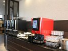 【ブッフェレストラン】サンカラント/ソフトドリンクやコーヒーサーバーを設置してます