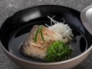 <8月のおすすめの一品>煮物椀/甘鯛と翡翠茄子【旬恵】