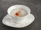 <9月〜10月のおすすめの一品>伊豆産椎茸とマッシュルームのスープ カプチーノ仕立て【縁樹】