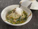 <9月〜10月のおすすめの一品>真鯛かま唐揚げ 蟹と菊名の餡かけ【縁樹】