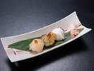 鮮な海の幸を一口サイズで。気軽に楽しむ贅沢な握り