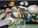 高級な鱧料理も篠島ではリーズナブルに味わう事が出来ます。脂が乗った旬の鱧を、ご堪能ください。
