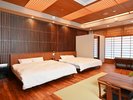 ・【天:寝室】大きなベッドでゆっくりとおやすみください