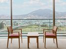 ・【和室8畳】窓からは酒谷川や山々を望むことができます