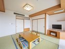 ・【和室8畳】シンプルで落ち着いた和室です