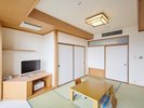 ・【和室6畳】布団は最大2組まで敷けるためご夫婦、ご友人同士、カップルにおすすめです