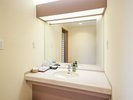 ・【和洋室8畳】トイレと洗面台付きで、滞在中も快適で安心です