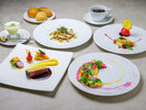 【万座ディナー】(7/10〜)夏の恵みを感じる料理とともに、心ほどけるひとときをお楽しみください。