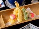 モサエビ会席 料理一例