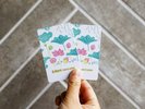 【カードキー】不忍池の蓮をモチーフにしたデザイン。