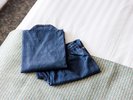 【客室備品】着心地のよい作務衣でリラックスしてお休みいただけます。