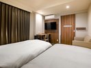 ■禁煙■ツインルーム ■広さ17.9〜18.3u■シモンズ社製マットレス(110×195cm×2台)